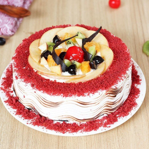 Red Valvet Fruits Cakes
