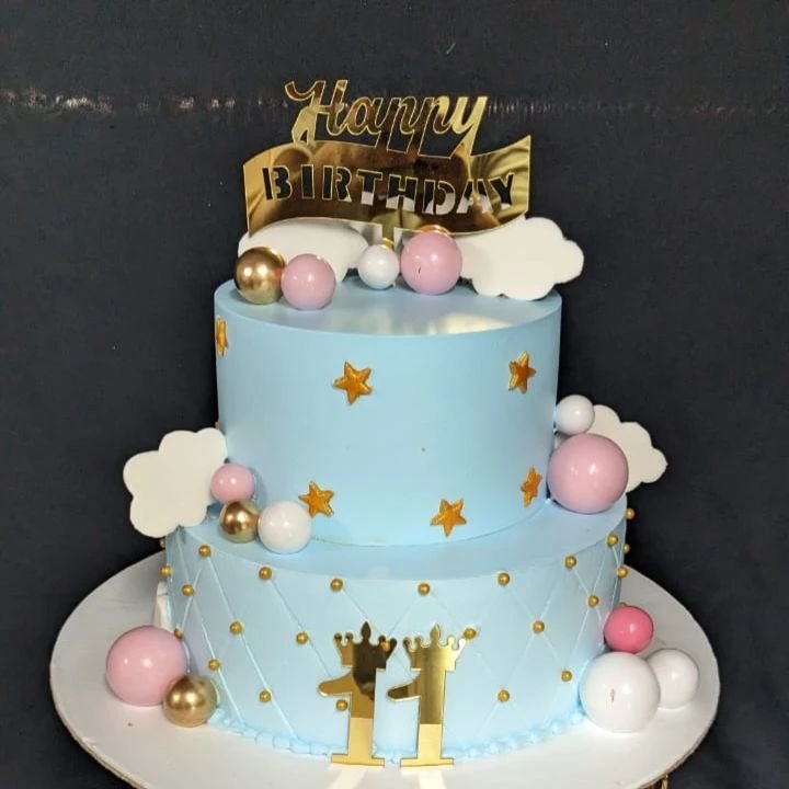 Birthday Vanilla Cakes