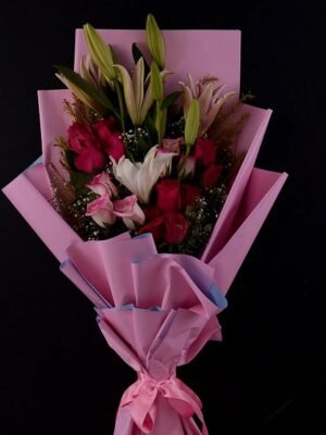 𝐁𝐞𝐚𝐮𝐭𝐢𝐟𝐮𝐥 𝐋𝐢𝐥𝐢𝐞𝐬 𝐀𝐧𝐝 𝐑𝐨𝐬𝐞𝐬