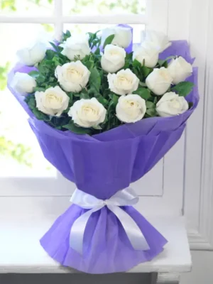 𝐁𝐞𝐚𝐮𝐭𝐢𝐟𝐮𝐥 𝐁𝐮𝐧𝐜𝐡 𝐨𝐟 𝟏𝟓 𝐖𝐡𝐢𝐭𝐞 𝐑𝐨𝐬𝐞𝐬